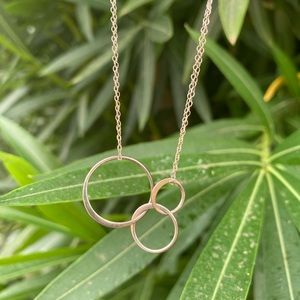 Sterling Necklace w/ 3 round connected pendants